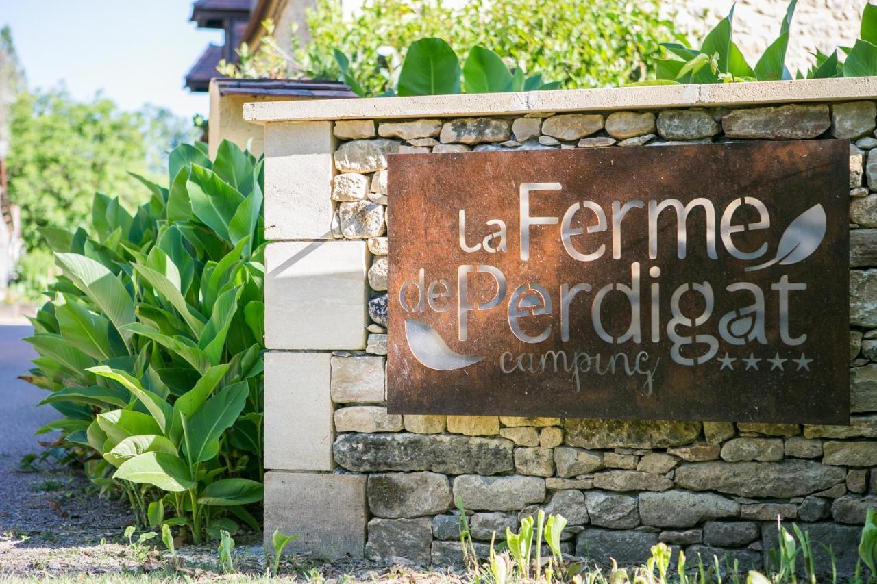 Camping La Ferme De Perdigat Limeuil Luaran gambar