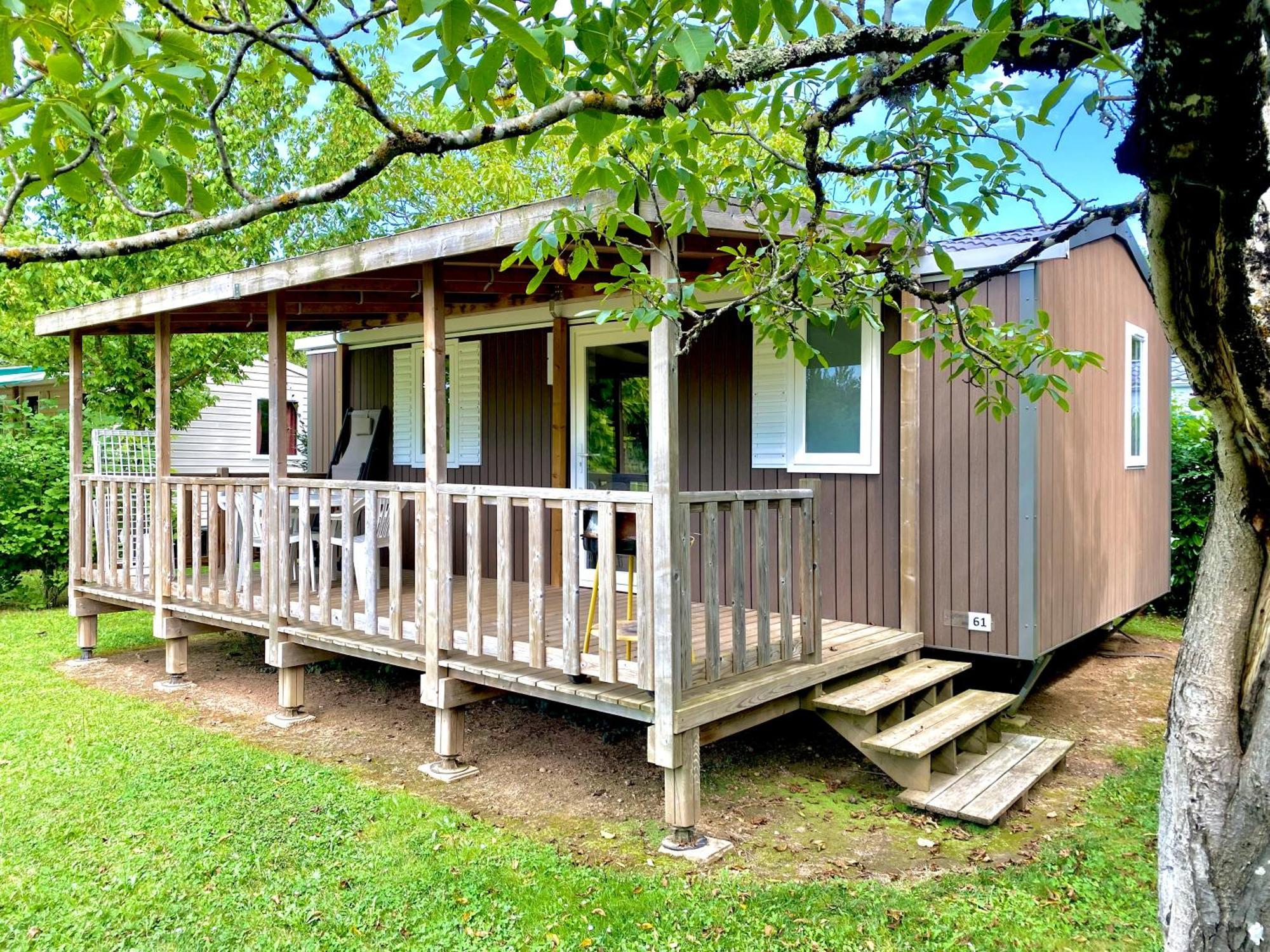 Camping La Ferme De Perdigat Limeuil Luaran gambar